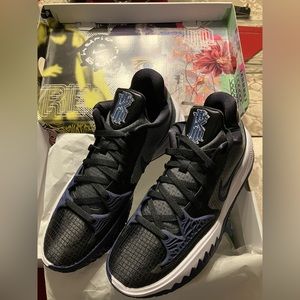 Nike Kyrie Low 4Tb Men’s Shoe